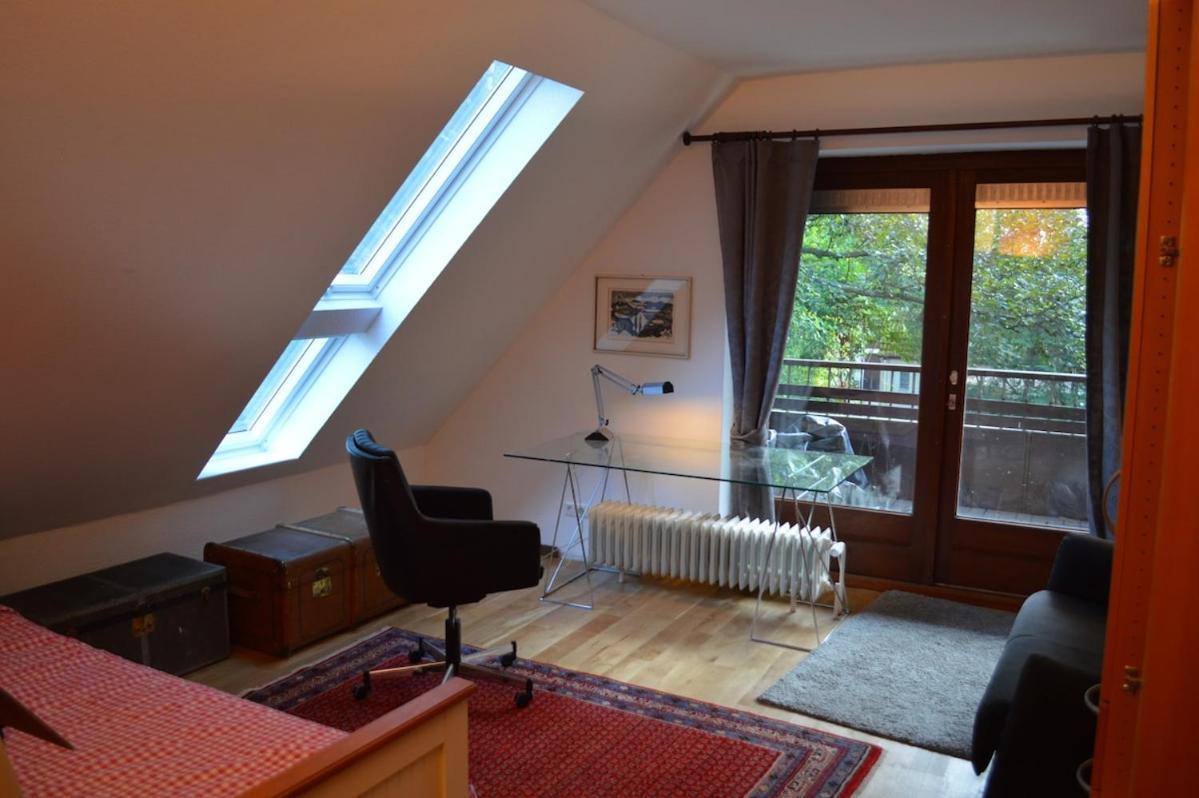 Loggia Mansion Apartment *