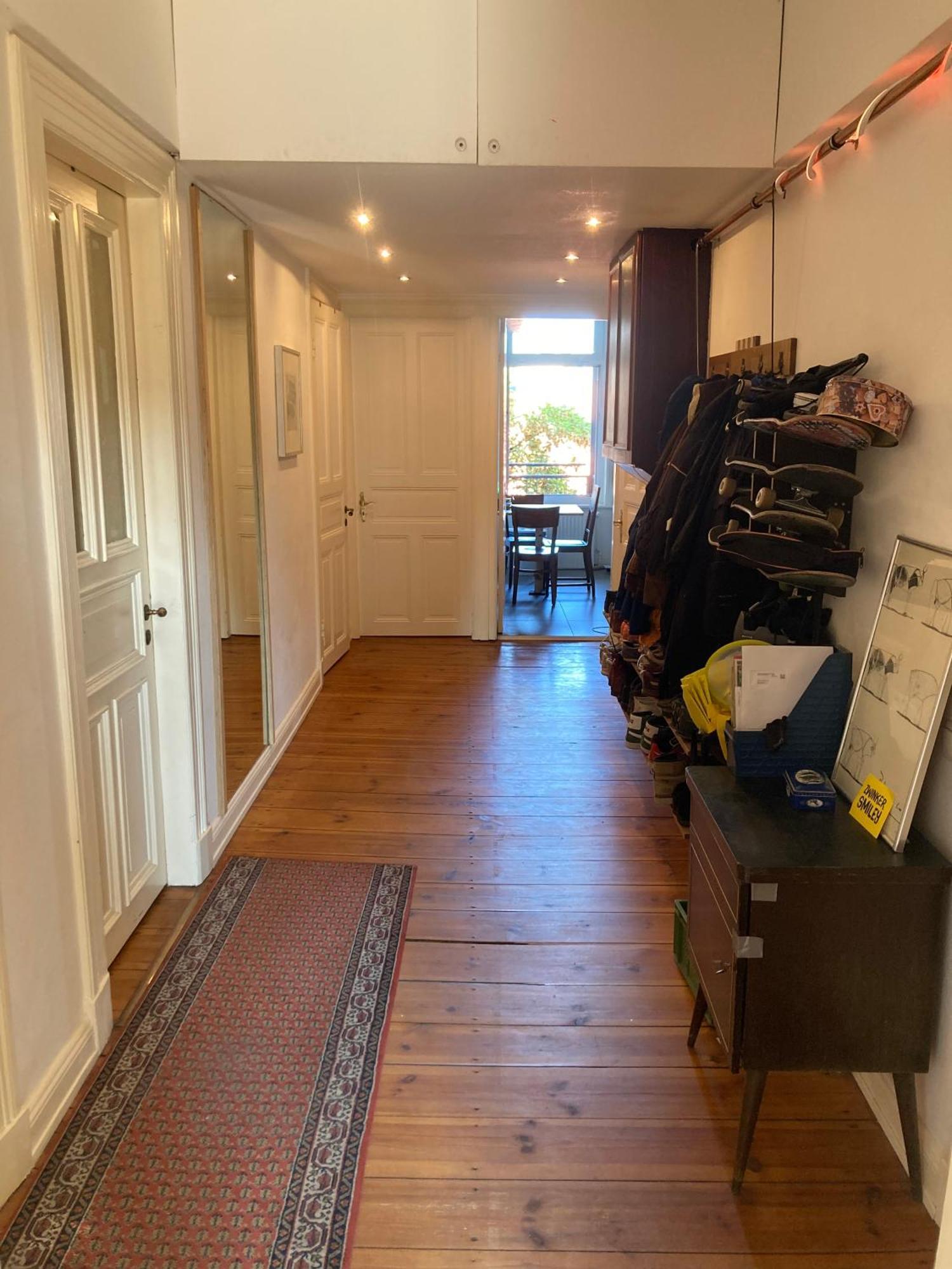 Zentrales Mit Eigenem Balkon Hamburg
