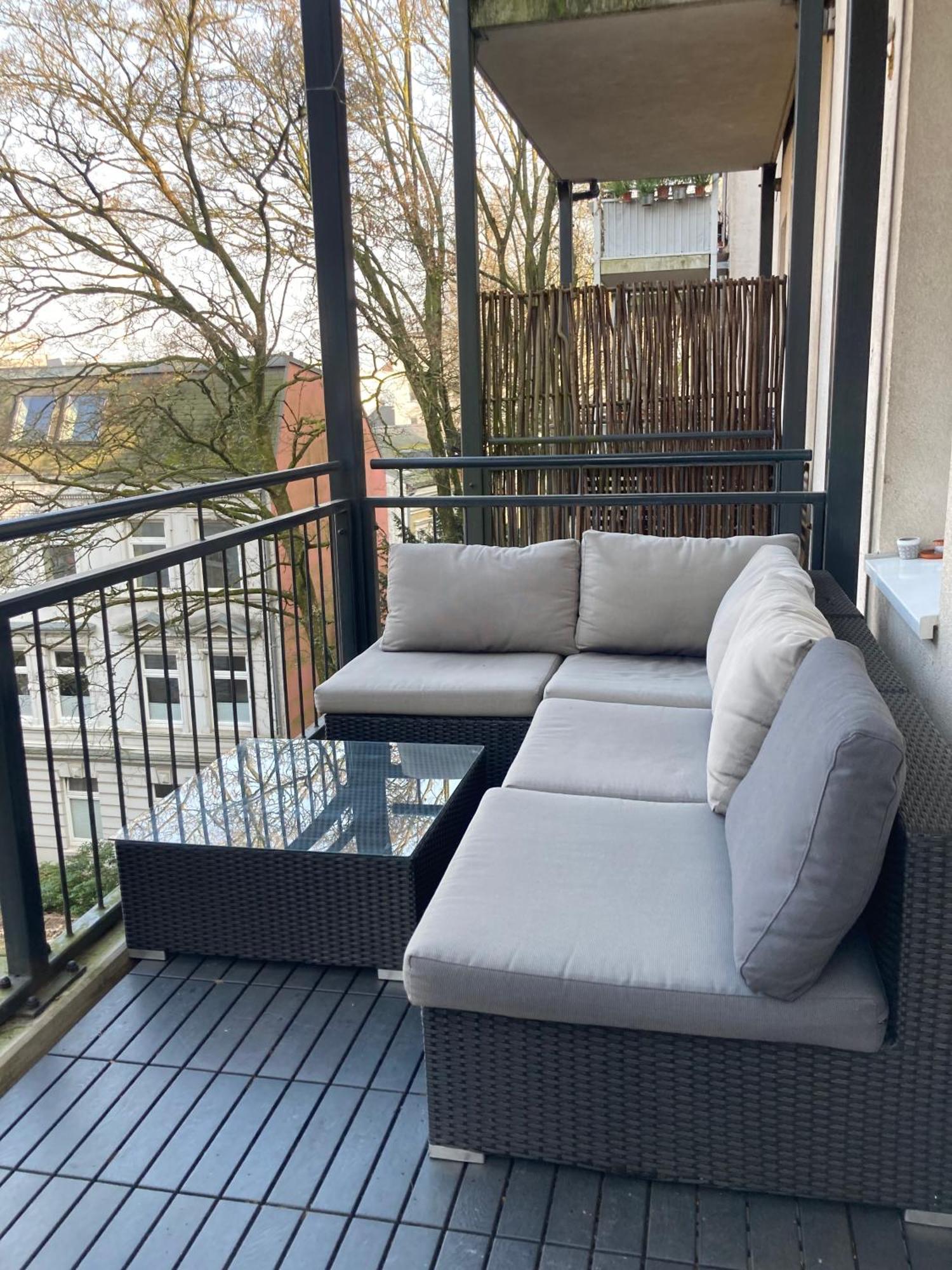 Zentrales Mit Eigenem Balkon Privatunterkunft