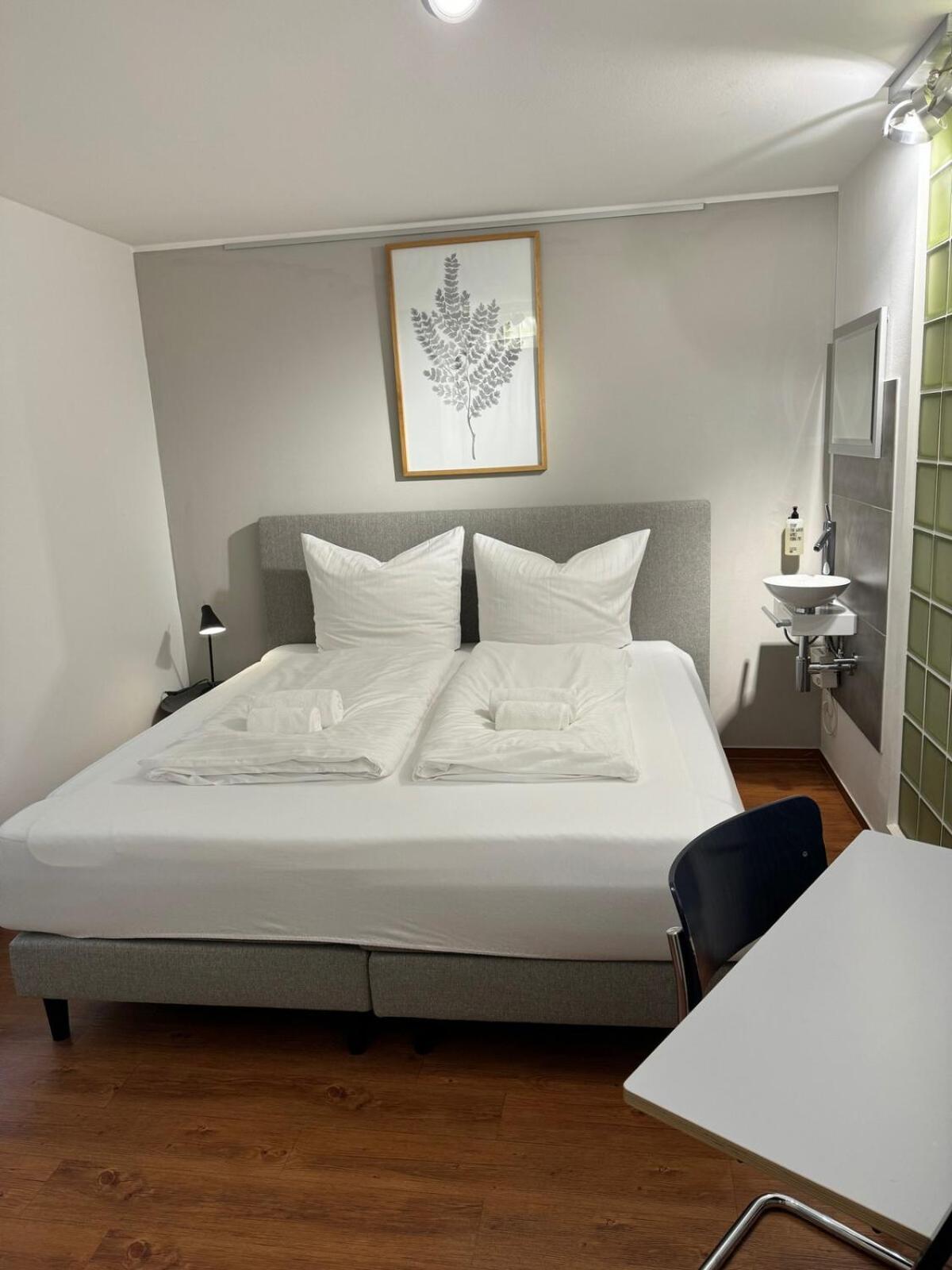 Apartment The *