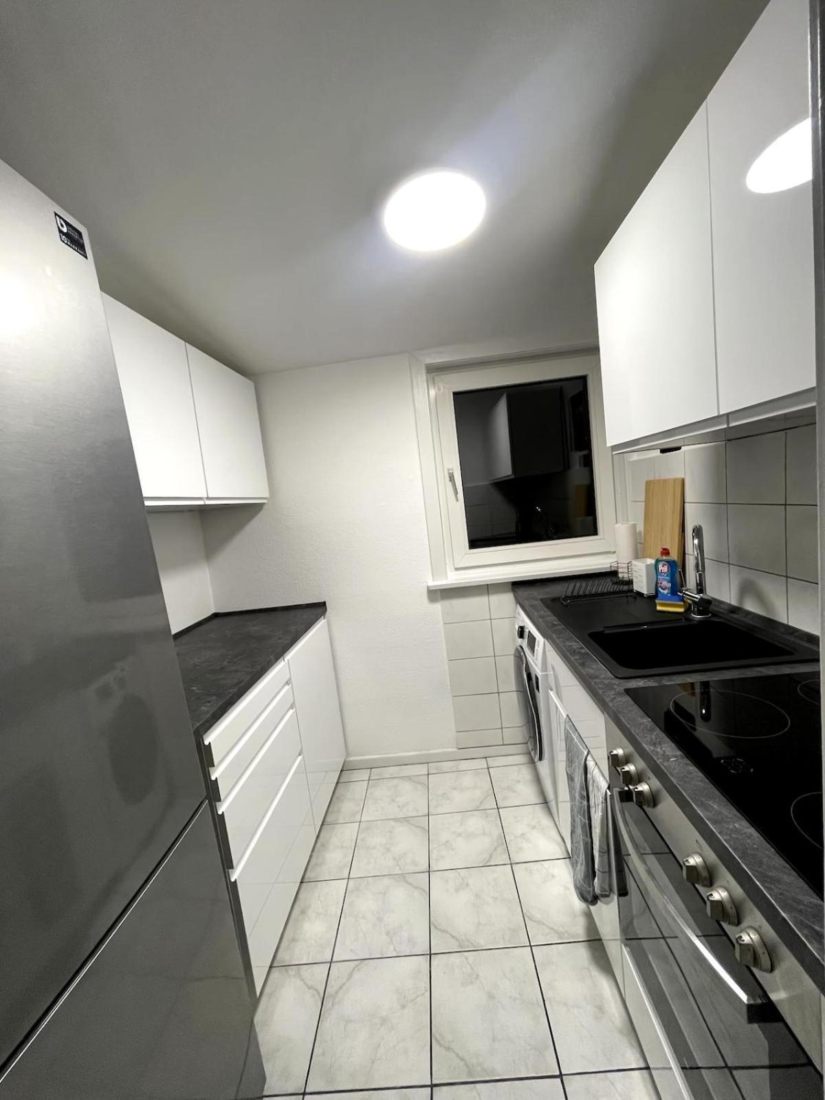 Bright & Modern In Apartment Hamburg