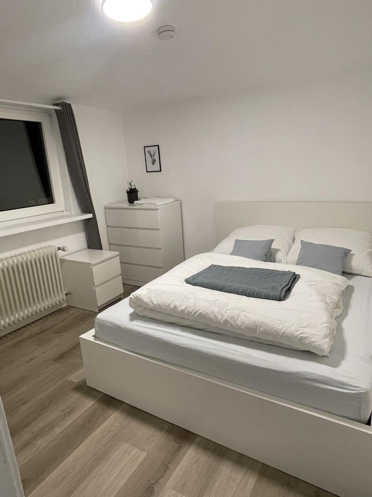 Bright & Modern In Apartment *