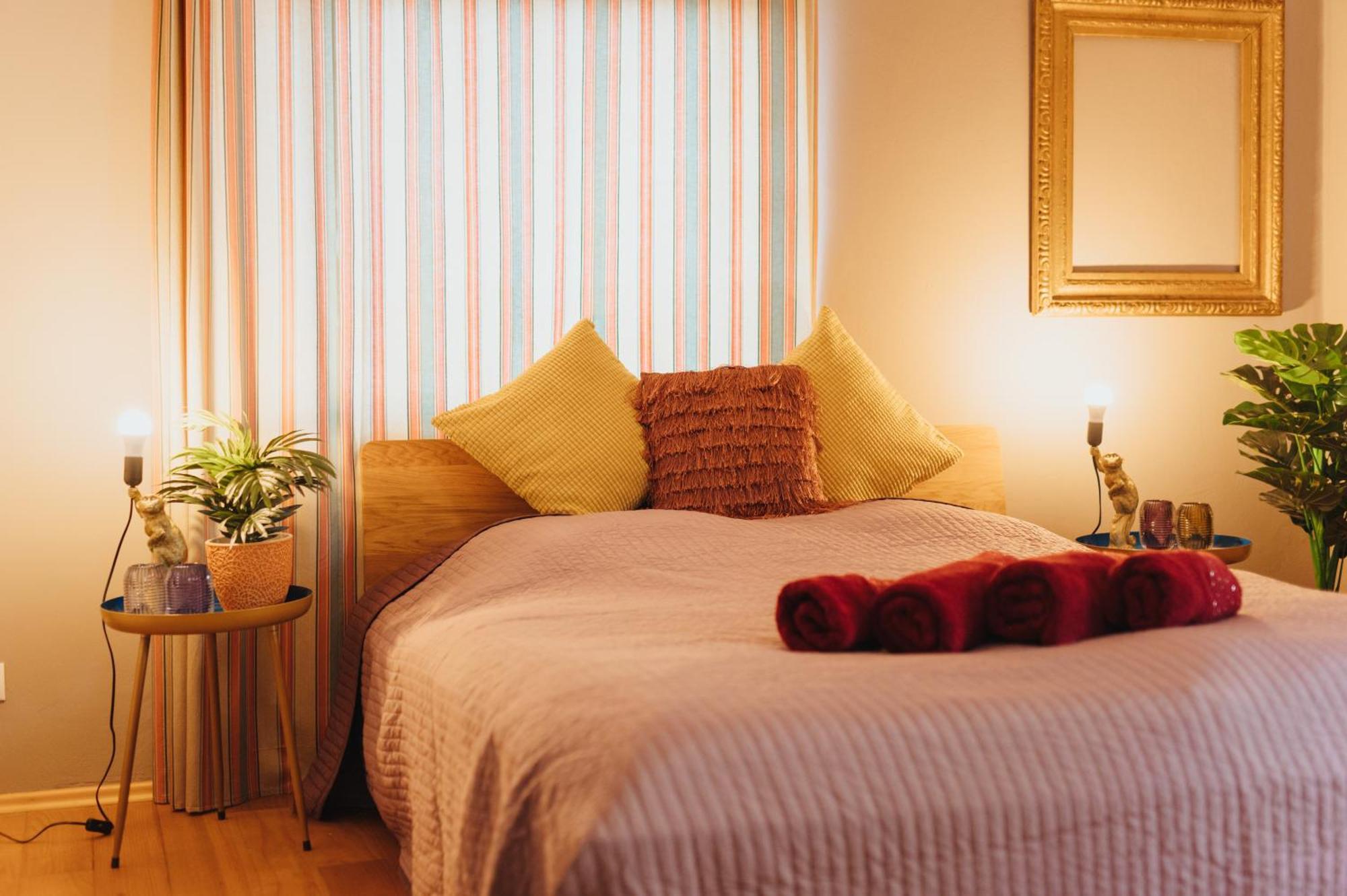 2 In Hamburg-zentrum 7 Min To Main Station Apartment *