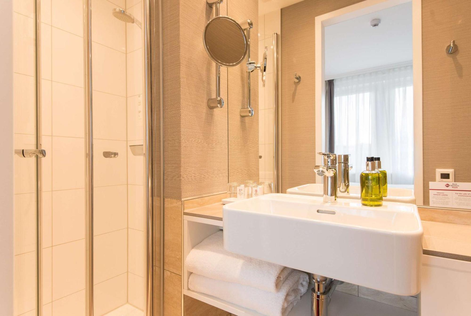 Hotel Western St. Raphael 4*