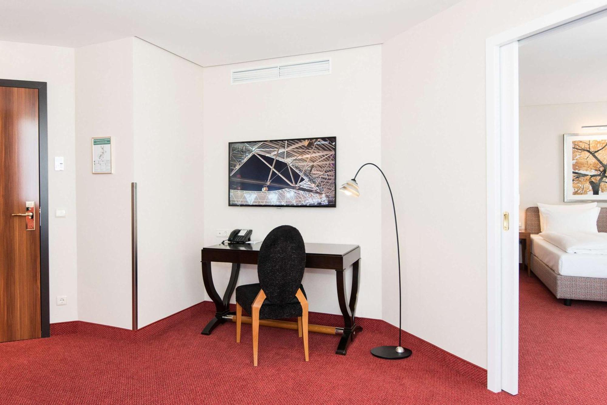 Western St. Raphael 4*