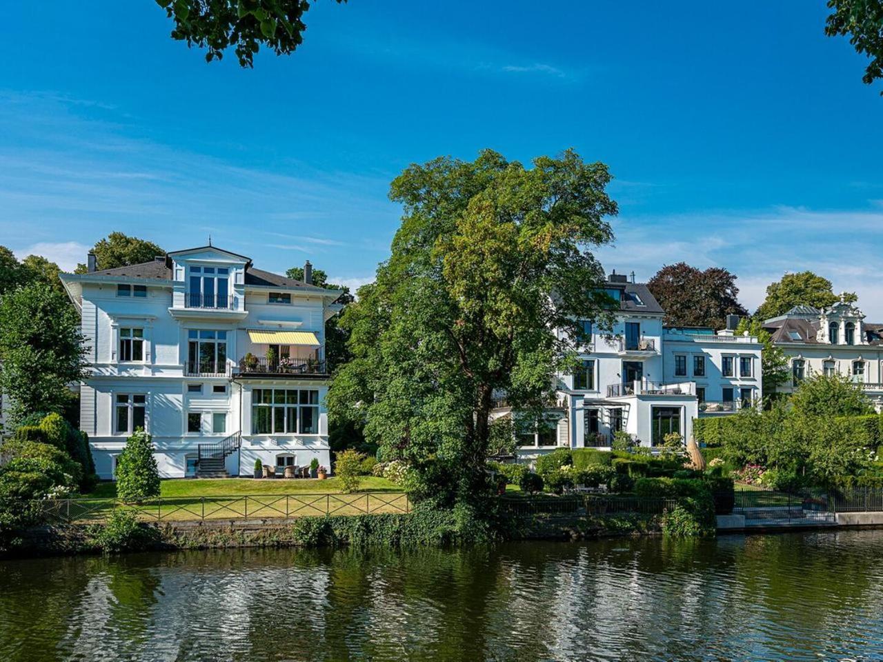 Lage Winterhude Und Alster Hamburg