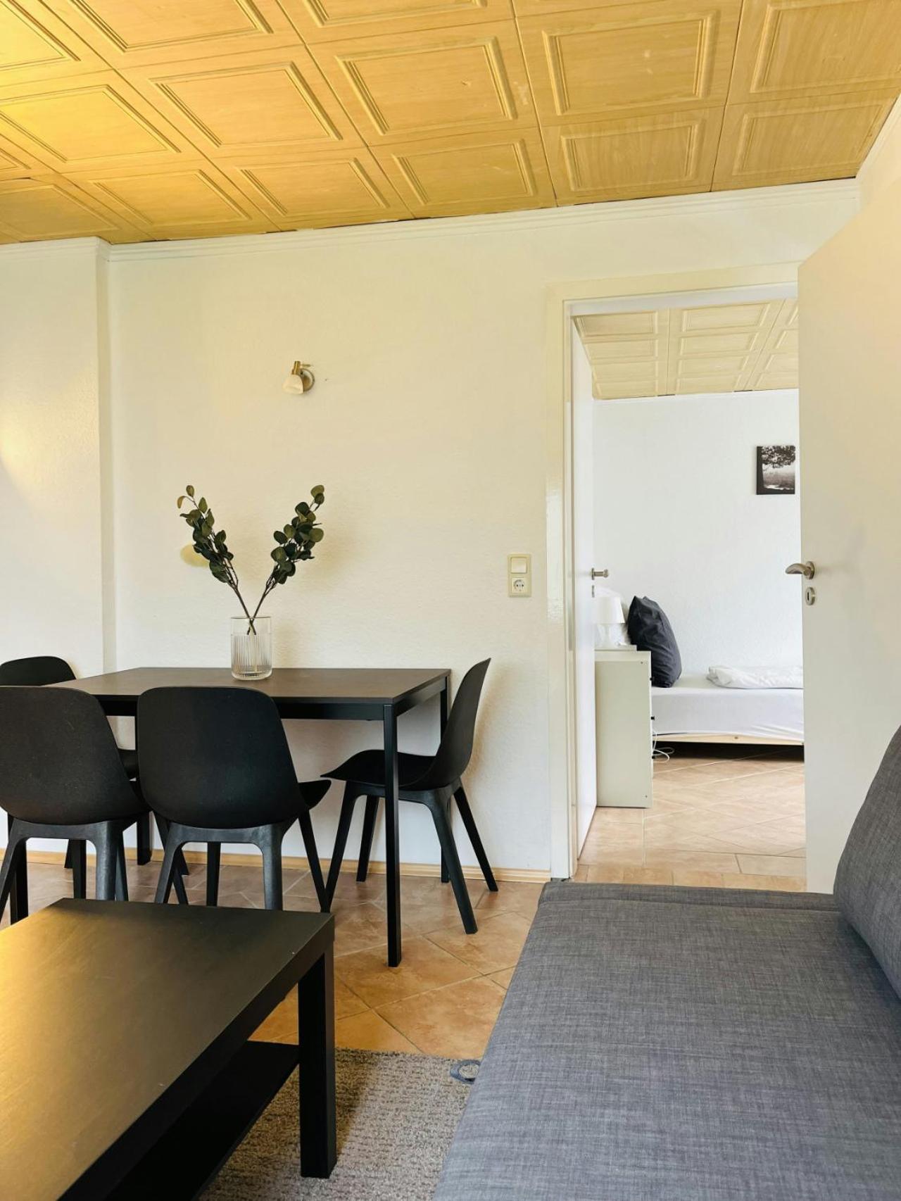 Apartment Spacious For 5 Hamburg