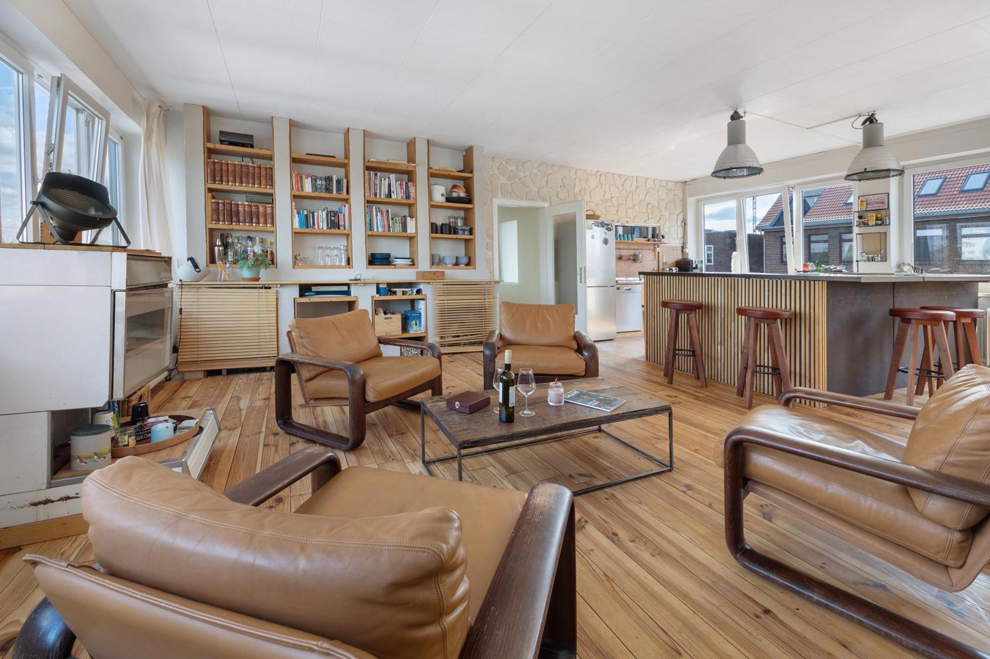 Gemuetliches Film-loft-atelier Apartment *