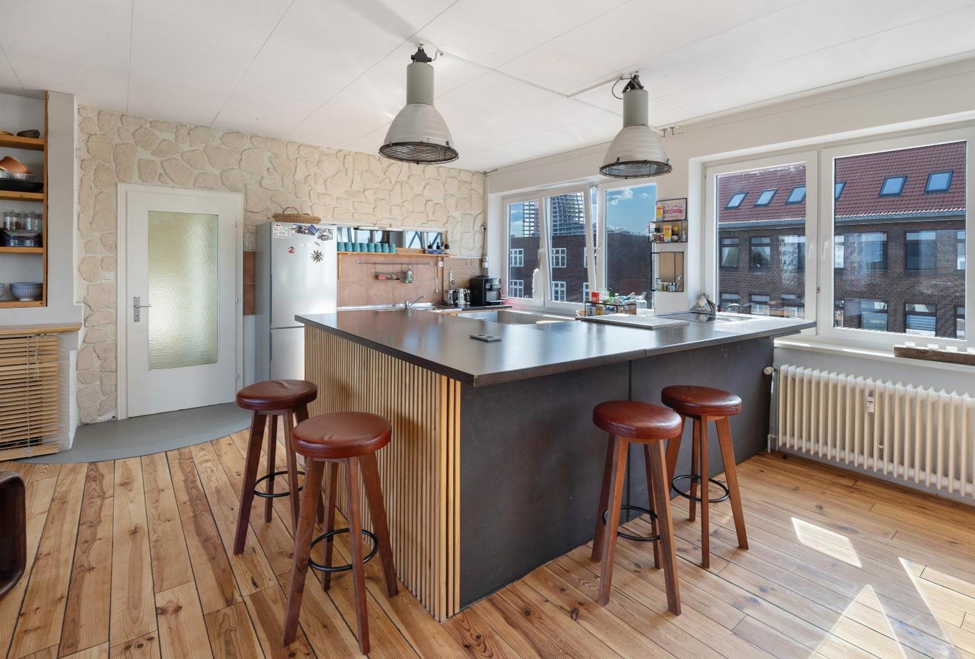 Gemuetliches Film-loft-atelier *