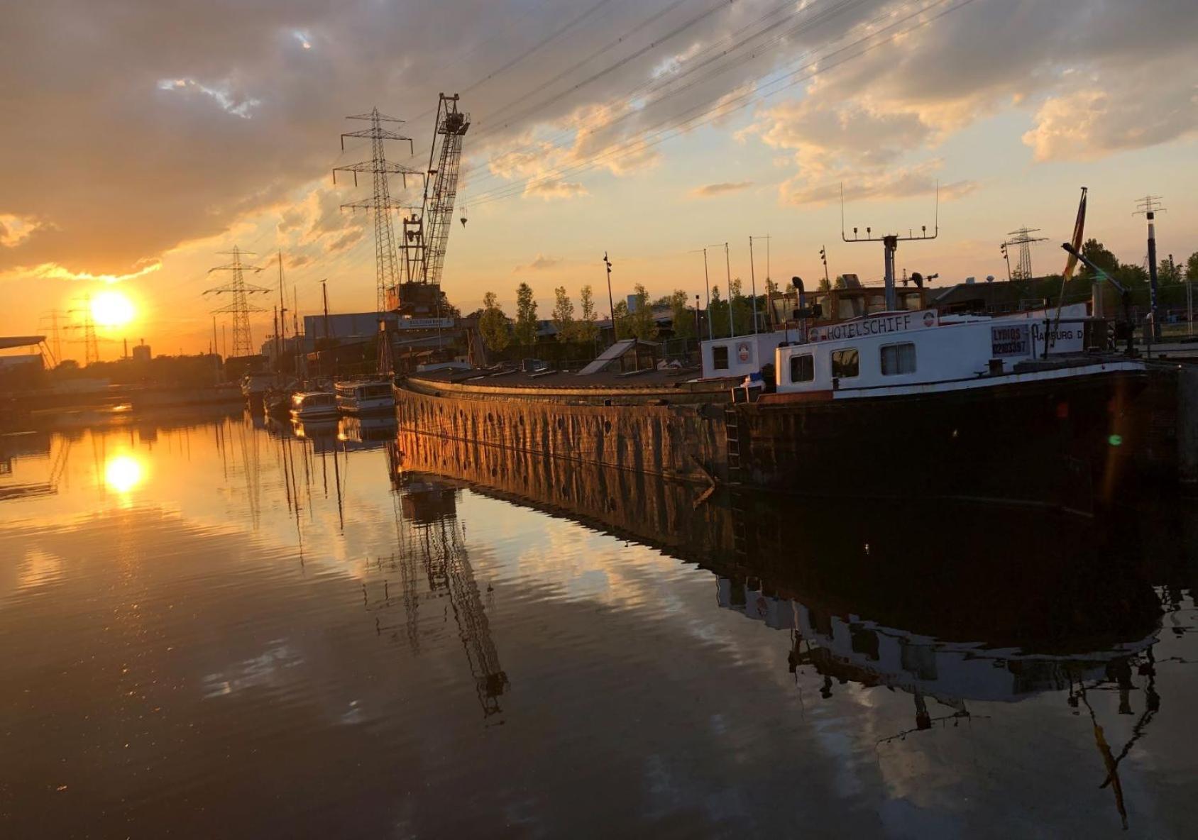 Schiffshotel Schlafen Im Hafen