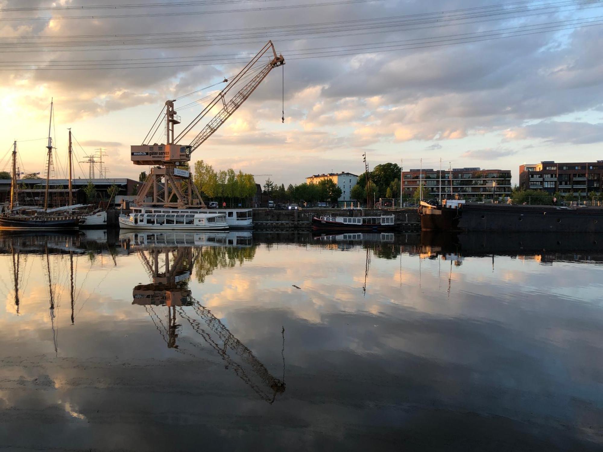 Schiffshotel Schlafen Im Hafen Botel