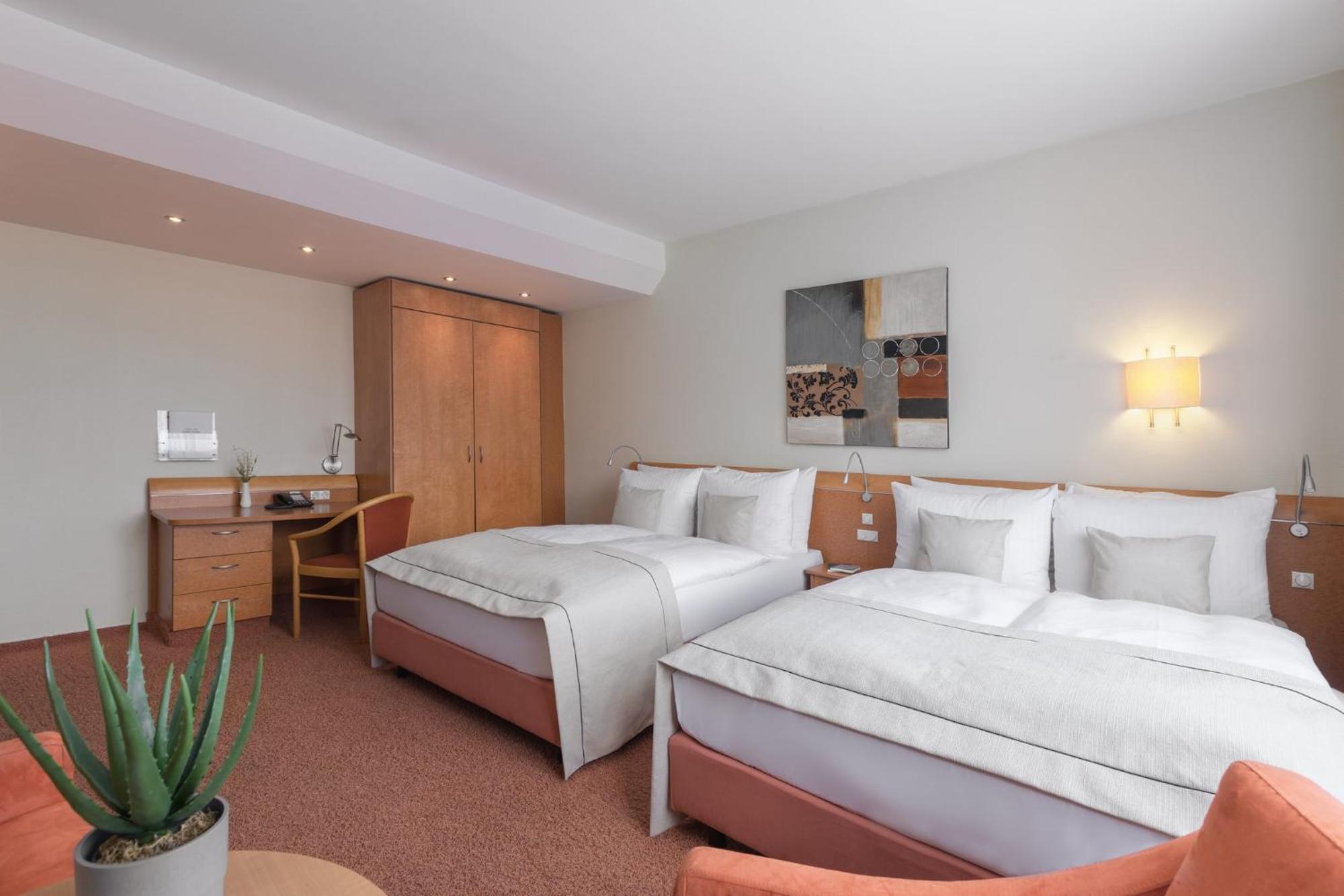 Garner - Wandsbek Marktplatz By Ihg