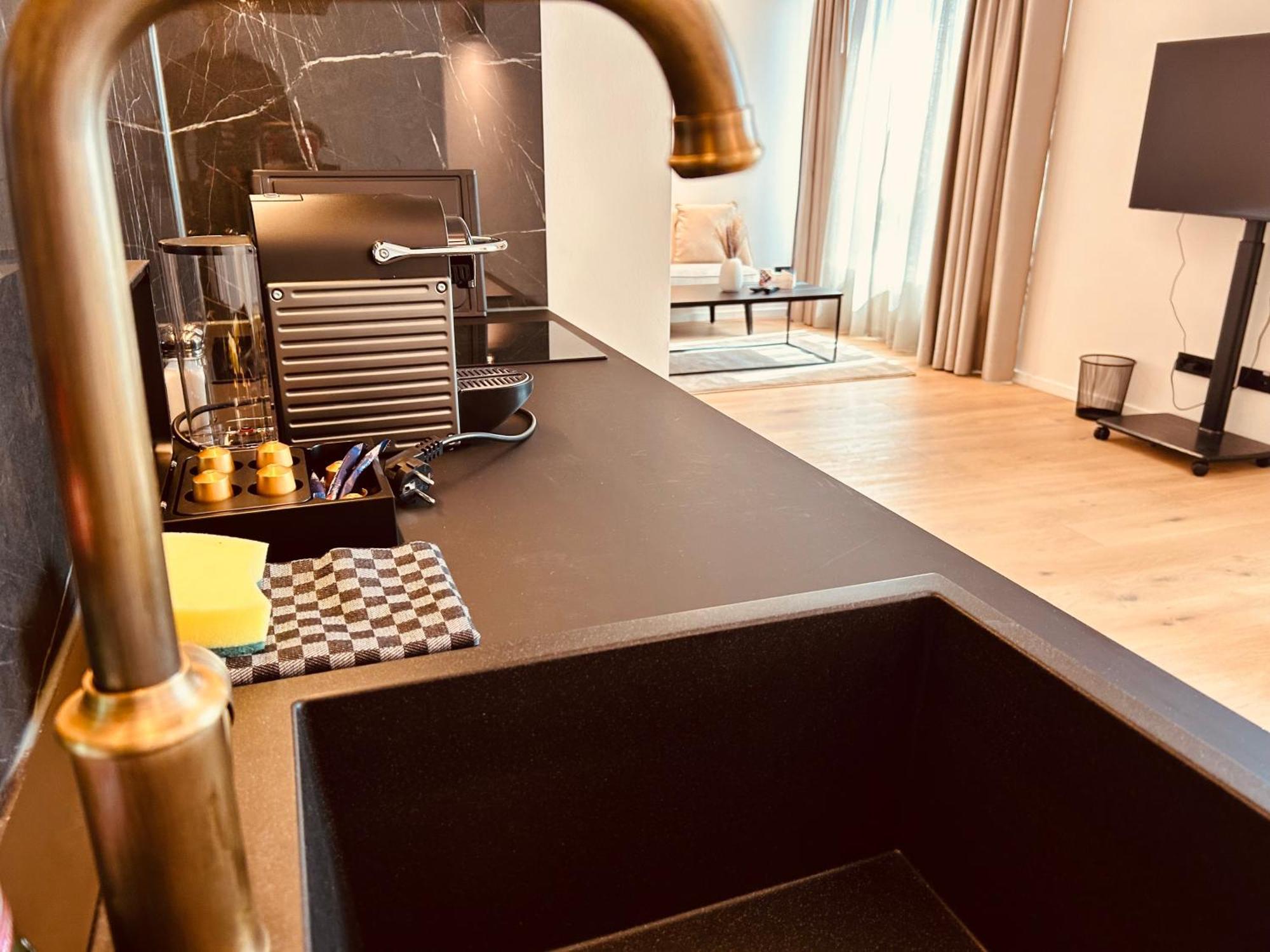 The Myde Self Check-in * Hamburg