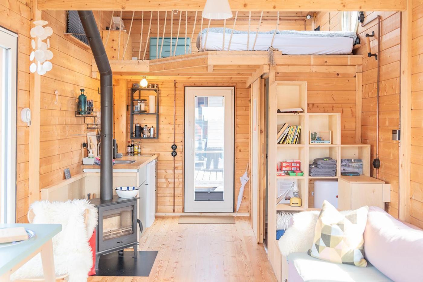 Tolles Tiny-hausboot Marianne Mit Dachterrasse Bådhotel *
