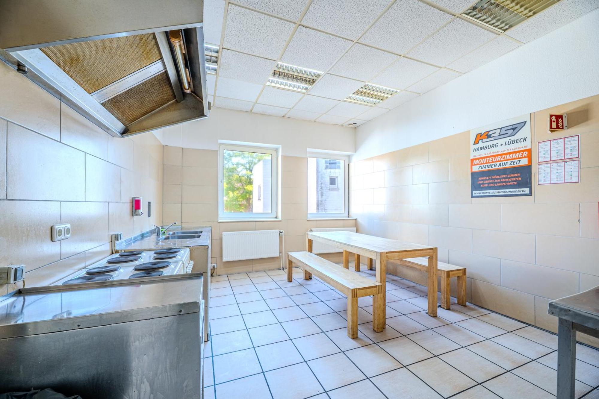 K 357 - Monteurzimmervermittlung Und Vermietung Hostel *