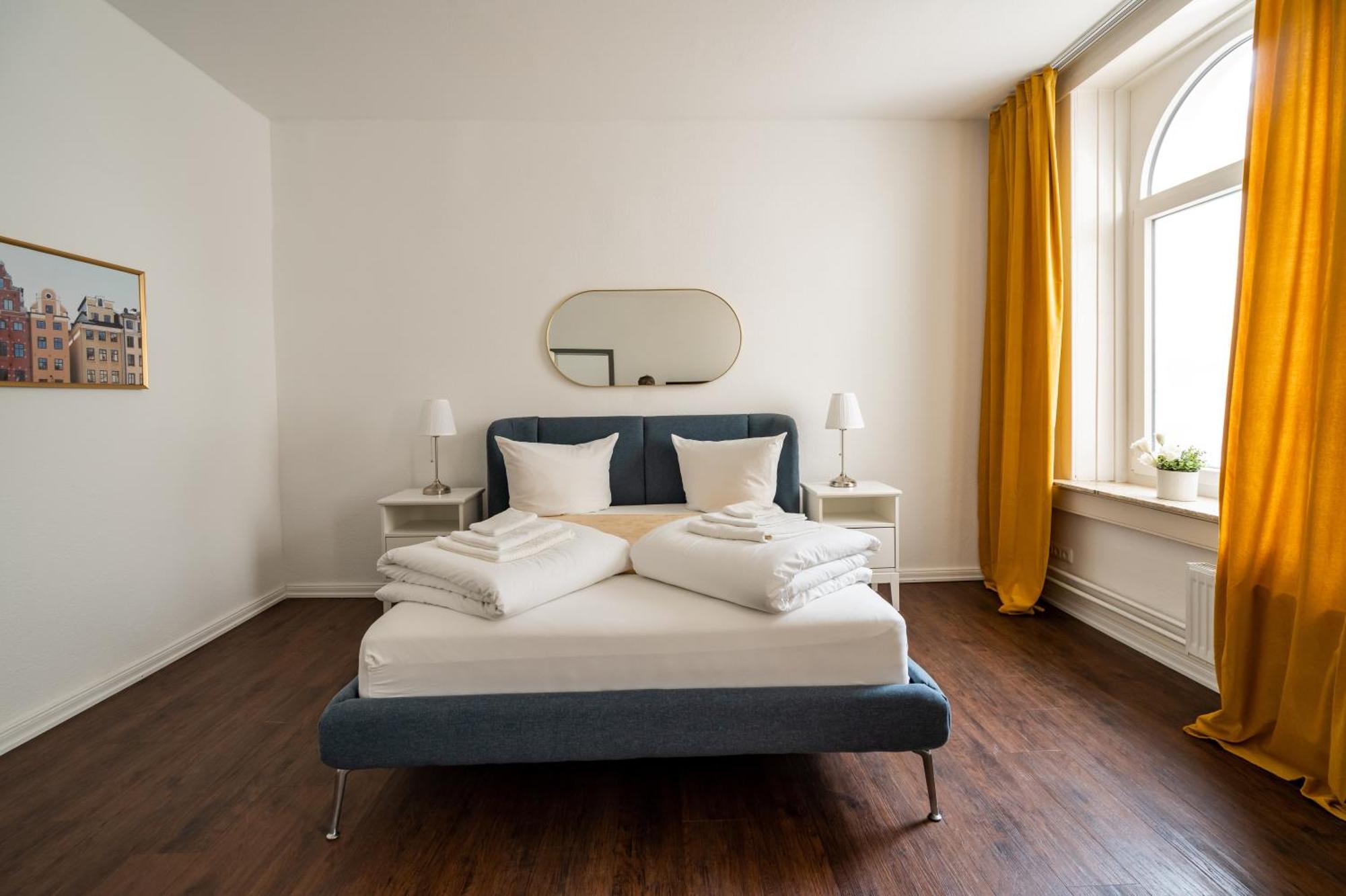 Zentral Gelegenes Premium-apartment Mit Viel Tageslicht Lejlighed