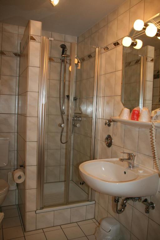 Albertus Paris Stadt - 3*