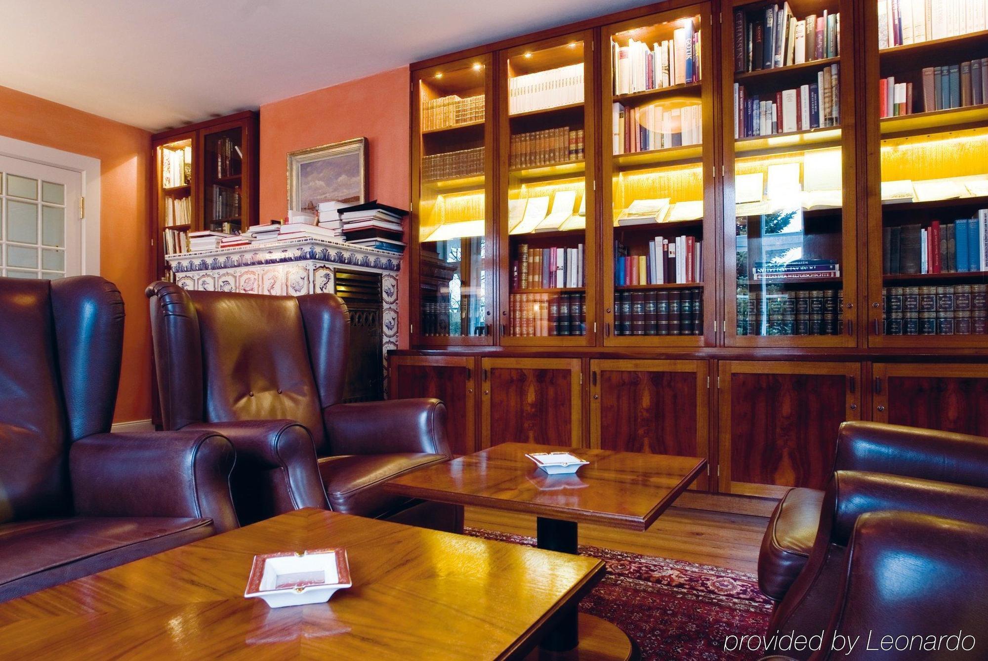 Hotel Louis C. Jacob