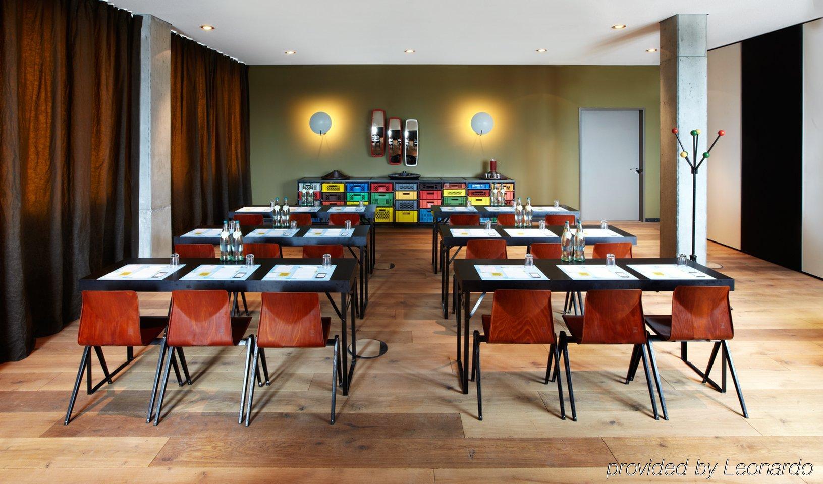 25hours Hafencity Hotel 4*