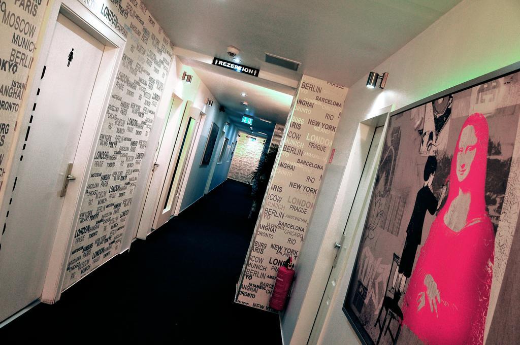 G1 Hh-city Hostel *