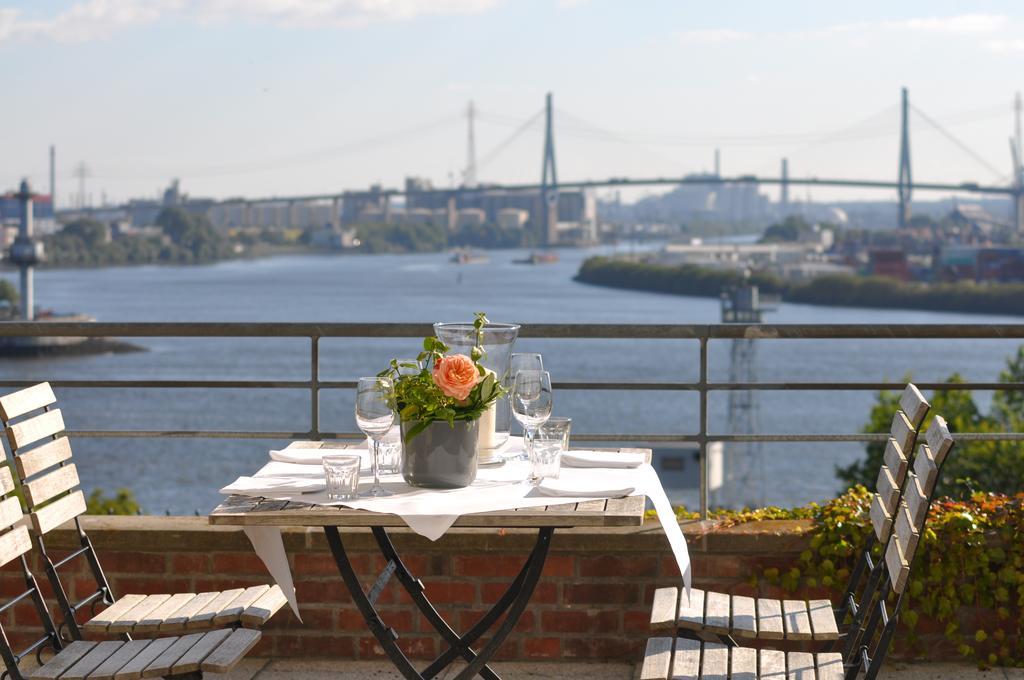 Rainvilles Elbterrassen Hotel 4*