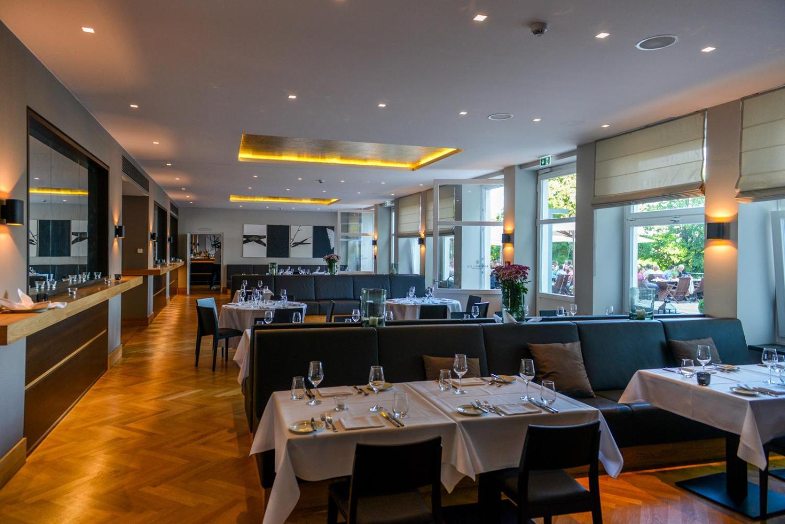 Rainvilles Elbterrassen 4*