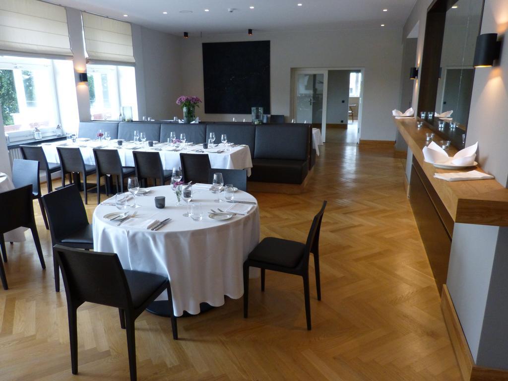 Rainvilles Elbterrassen Hotel 4*