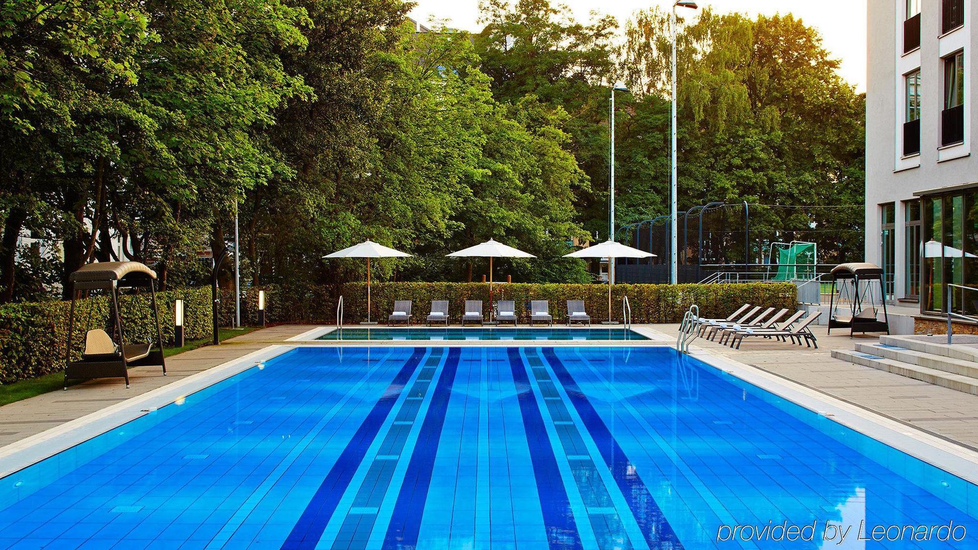 Hotel Aspria Uhlenhorst Sport & 4*