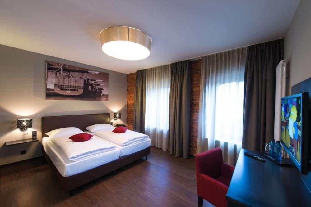 Volksschule Hotel