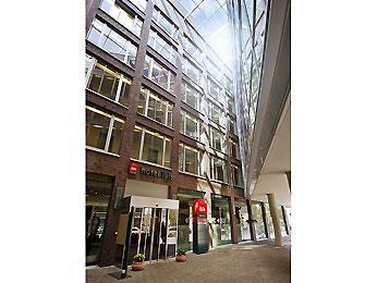 Ibis Alsterring 3*