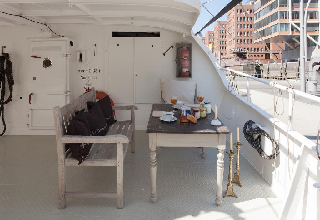 Horus Hausboot