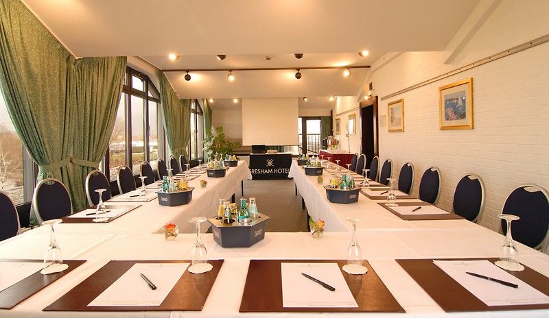 Hotel Leonardo Elbbrücken 4*