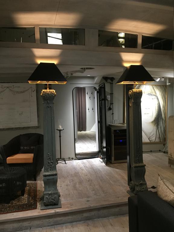 Apartment Horus Hausboot