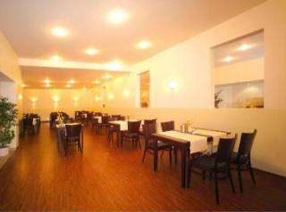 Hotel Mercedes/centrum 2*