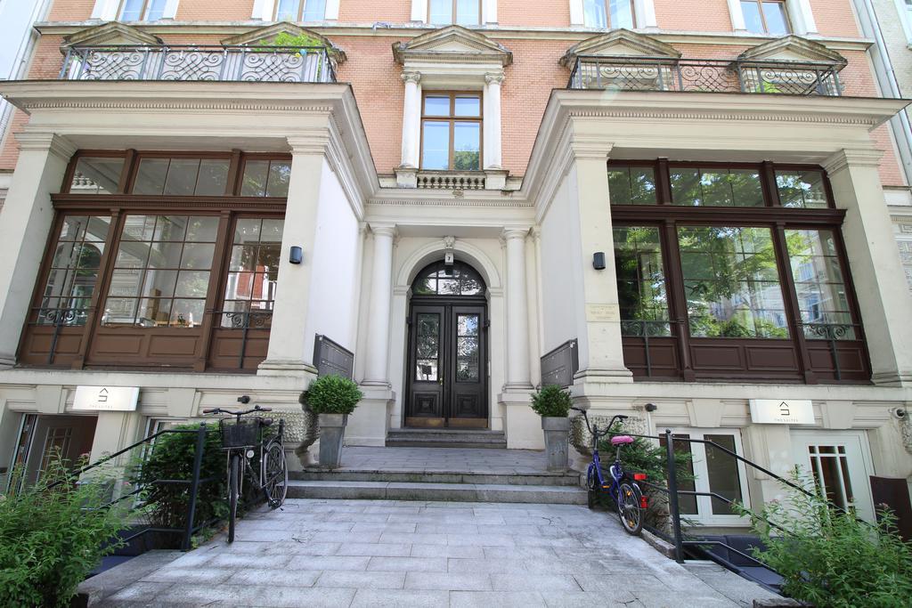 The Apartment *