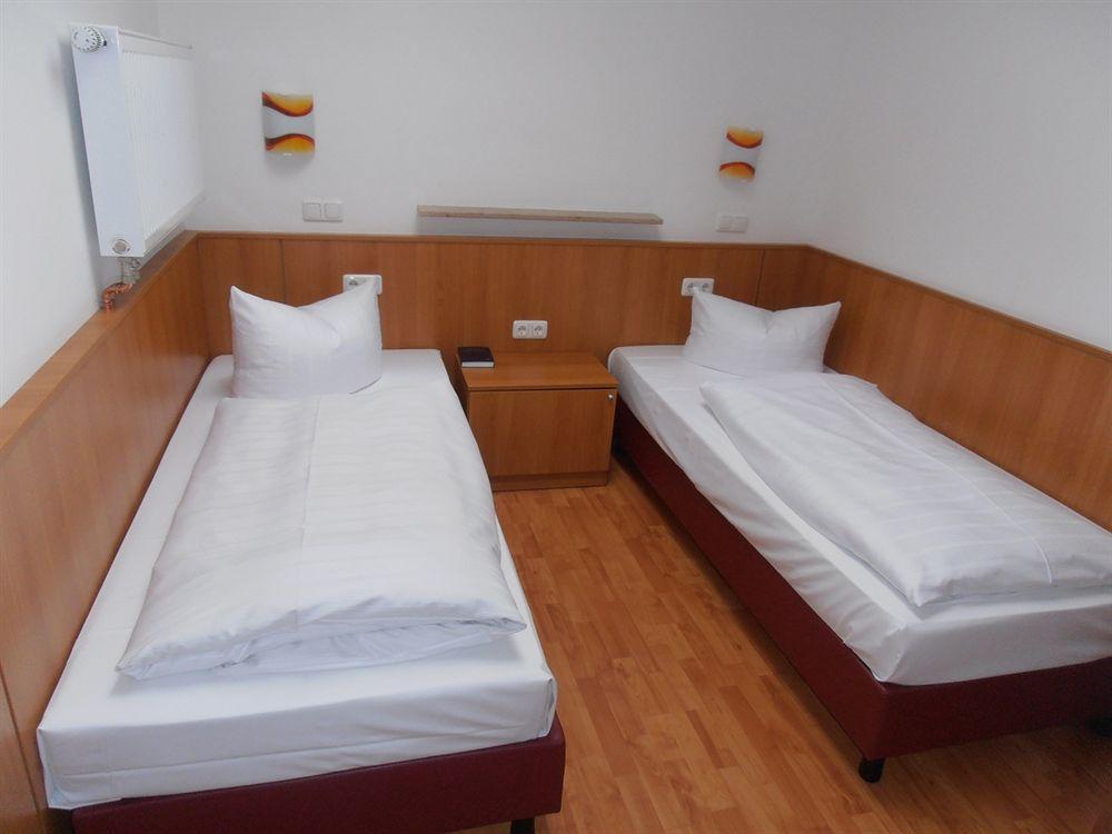 Altan Hotel 2*