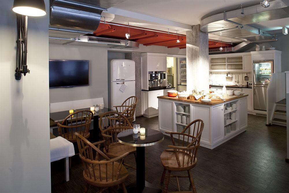 Henri Downtown 4* Hamburg-Harburg