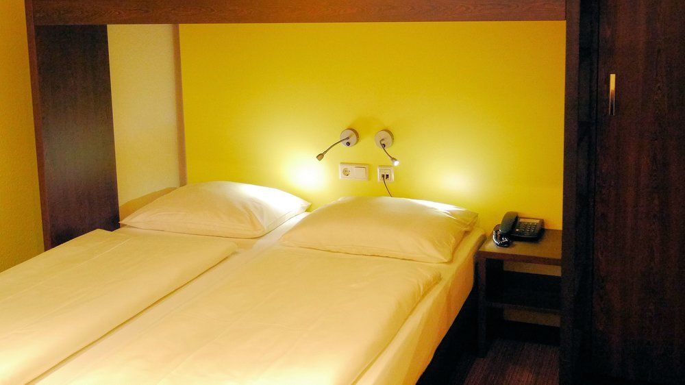 Hotel Bridge 2*