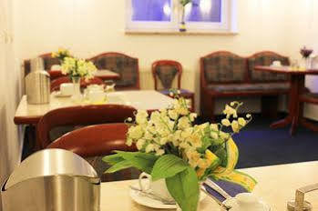 Altenwerder Hof 3*