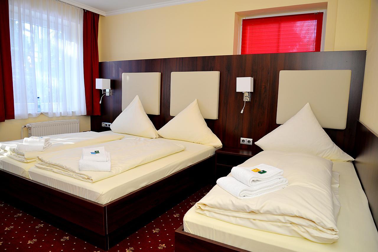 Neugrabener Hof 3*