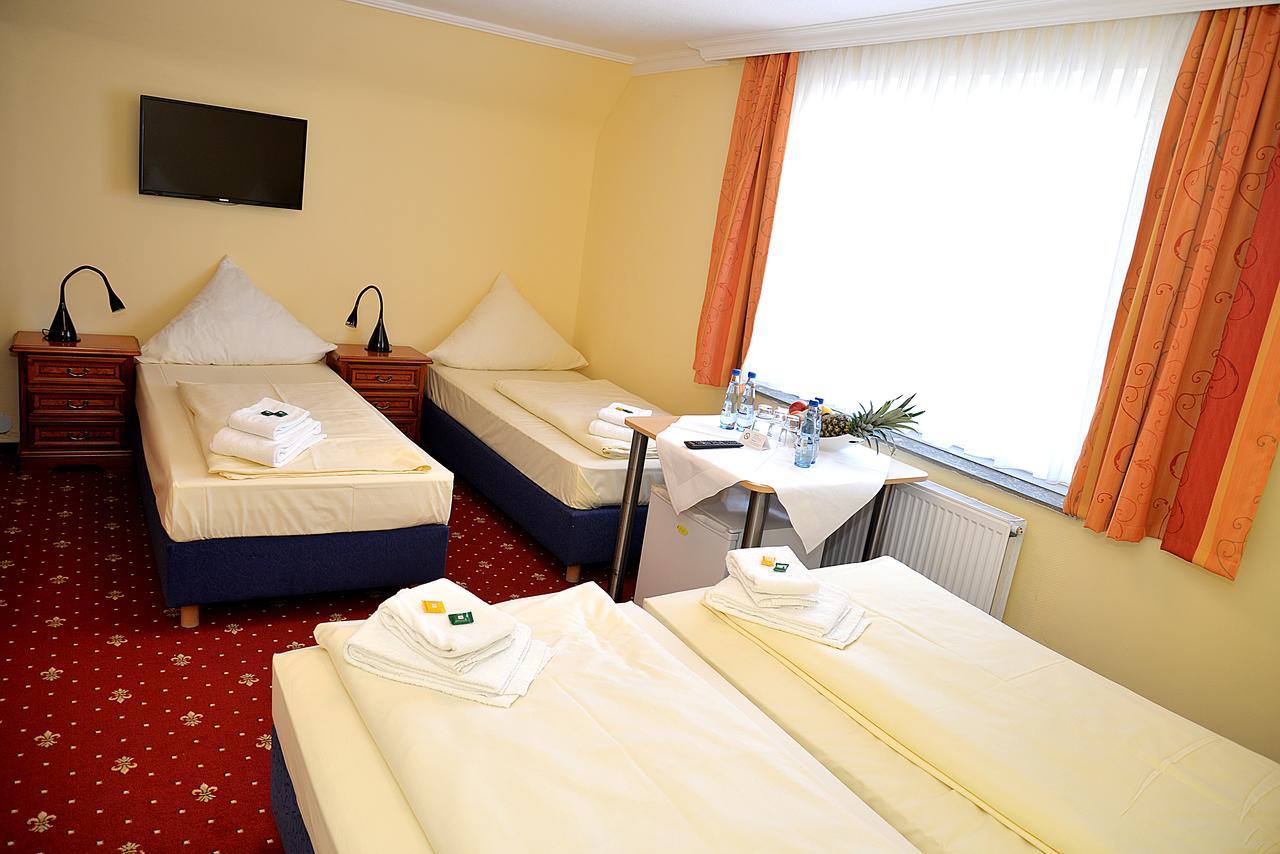 Neugrabener Hof Hotel 3*