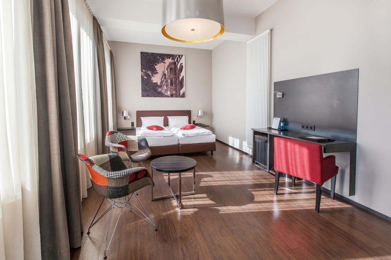 Hotel Volksschule Hamburg