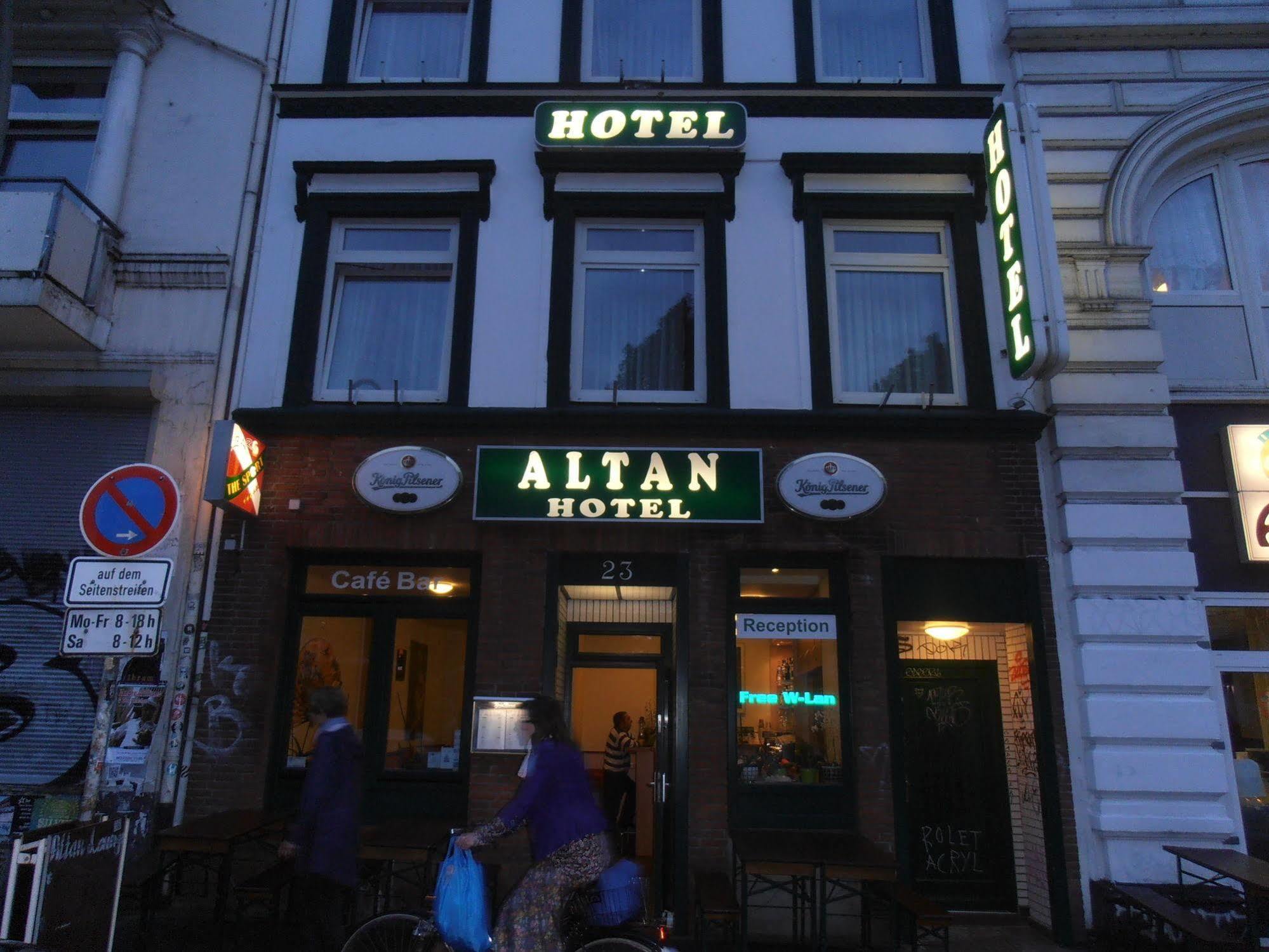 Hotel Altan 2*