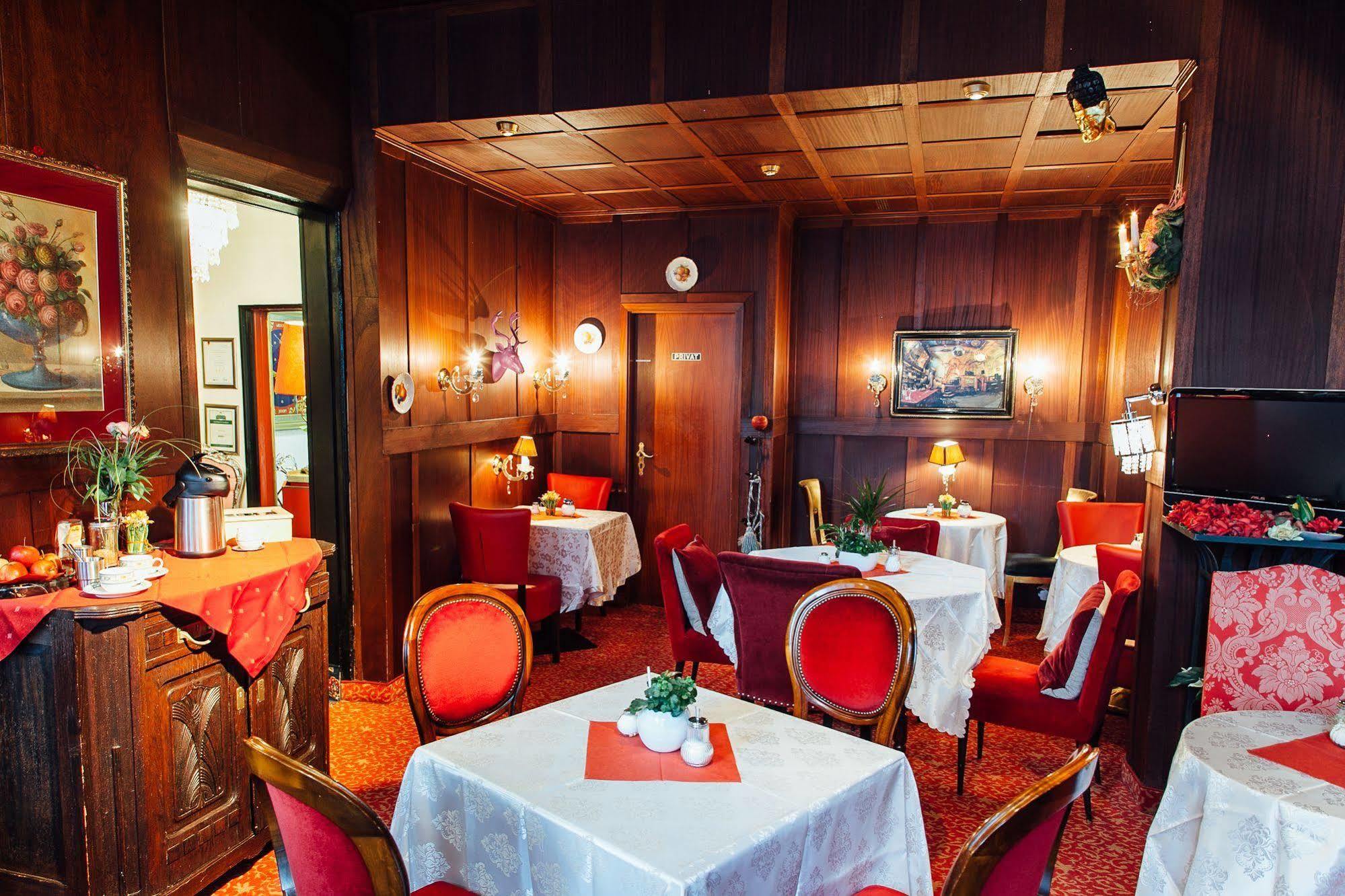 Village Hotel Hamburg