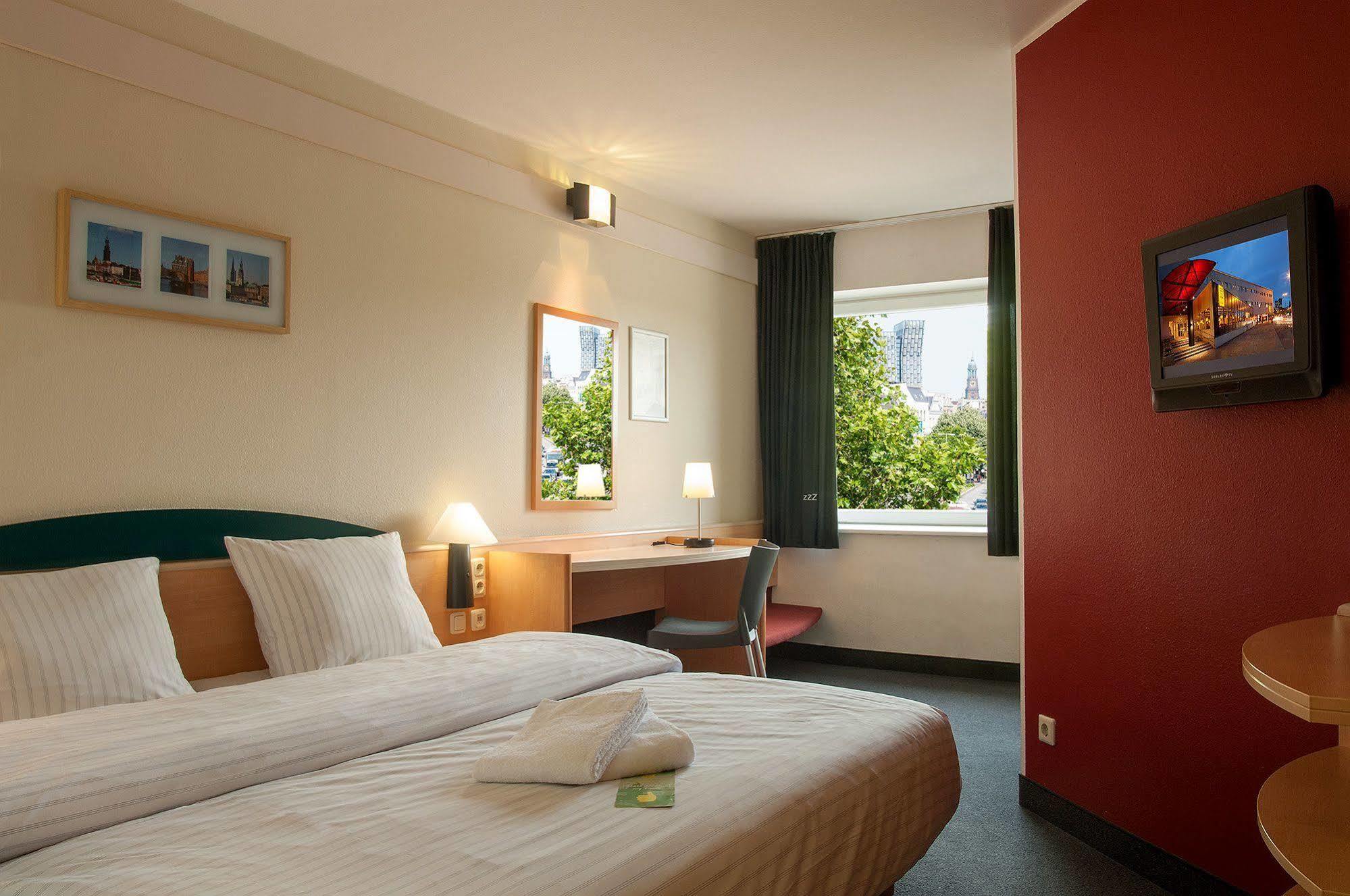 Egon Hotel