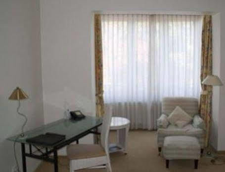 Hotel Entrée Groß Borstel Garni 3*