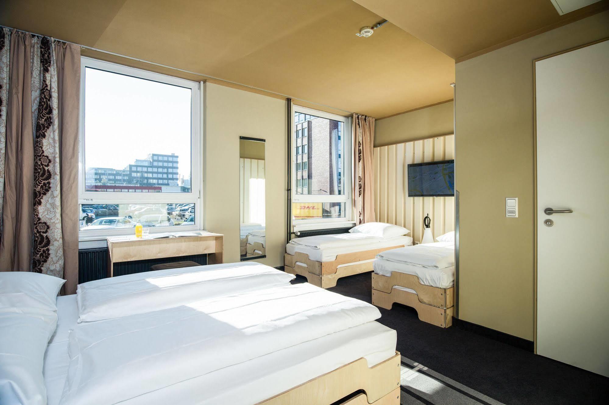 Hotel Superbude St. Georg