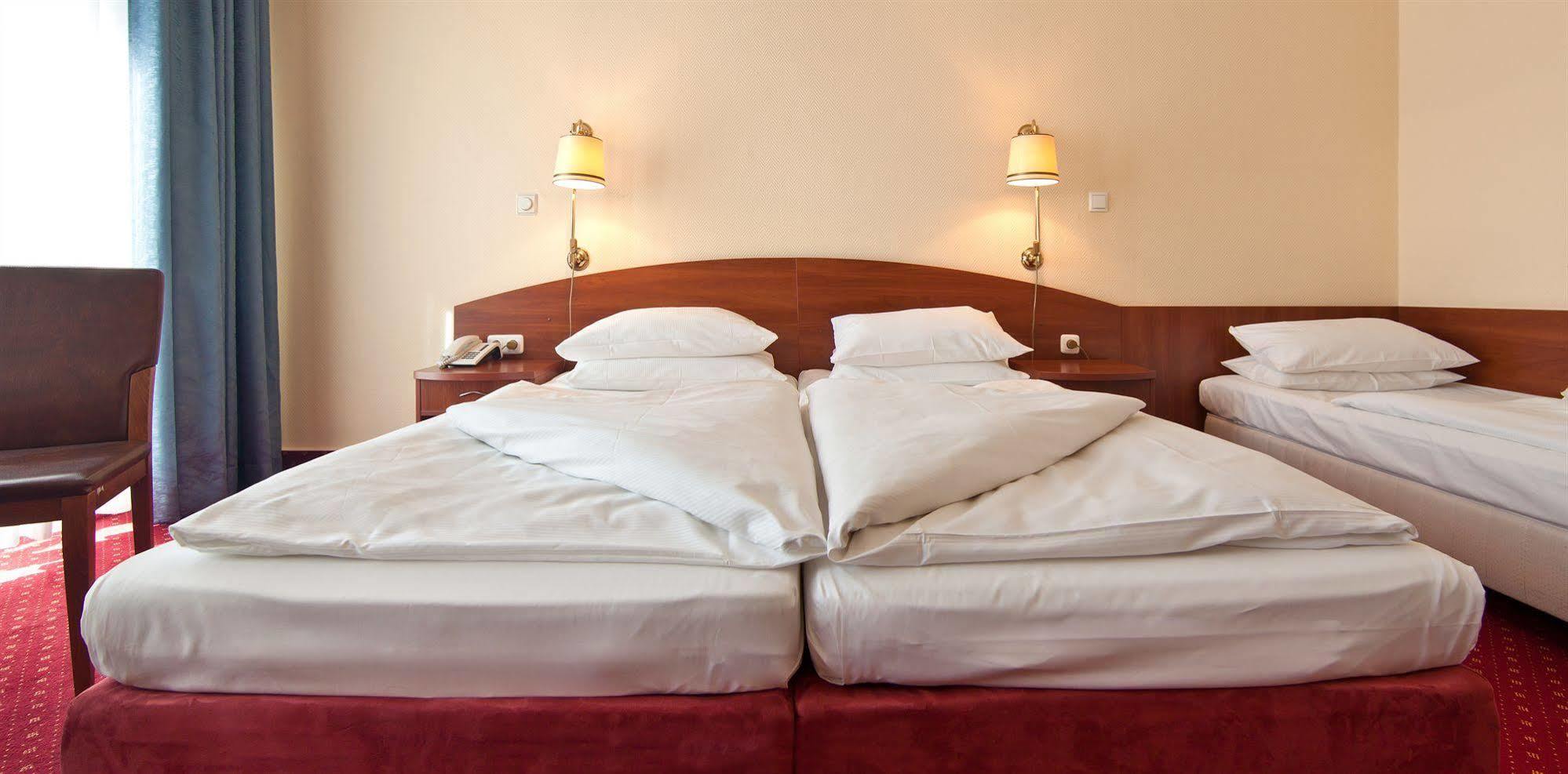 Kronprinz Hauptbahnhof Hotel Hamburg-Harburg
