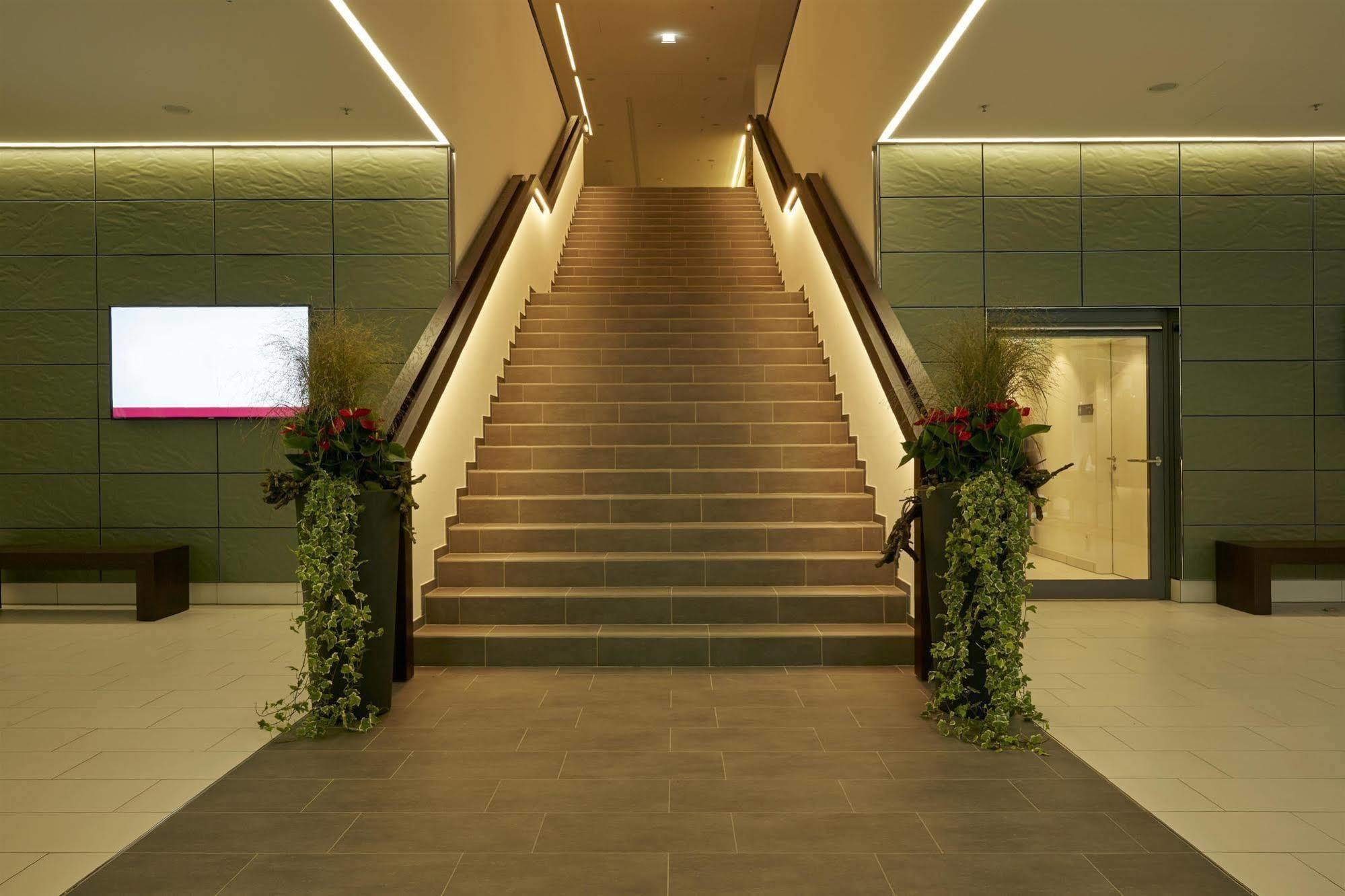 Hyperion 5* Hamburg