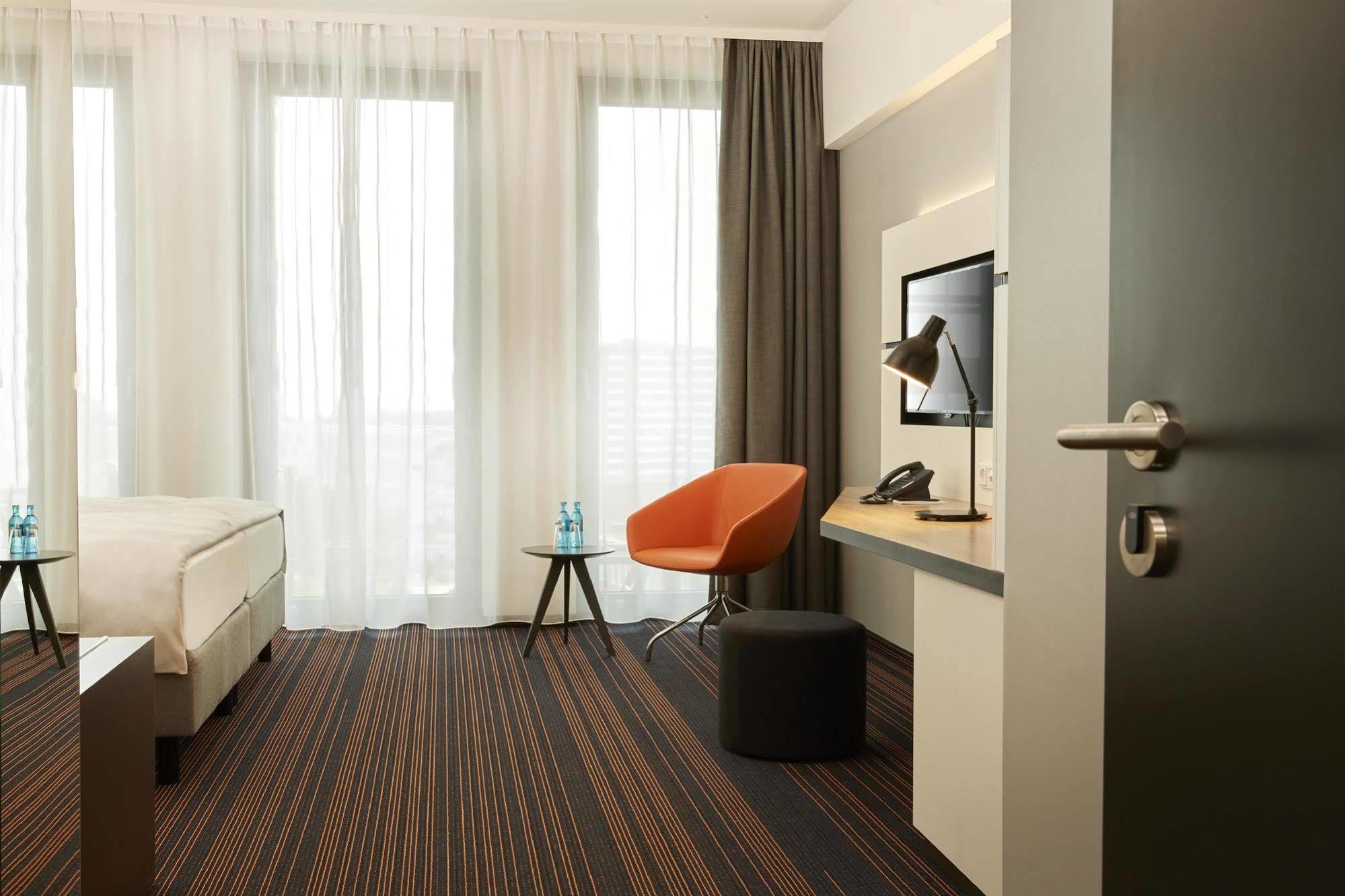 Hotel Hyperion 5*